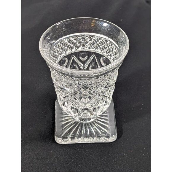 Imperial Cape Cod Pressed Glass 3 1/2-inch 4-oz Footed Oyster Fruit Cocktail - Picture 3 of 6